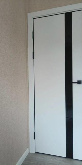 Установка межкомнатной двери ТР06 Арктик в Красноярске от Двери торг
